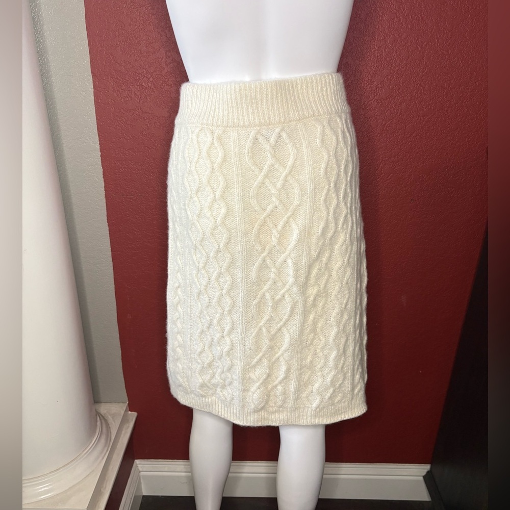NWT Favorite Daughter Ivory Cable Knit Pencil Skirt. Size XL - Picture 3 of 6